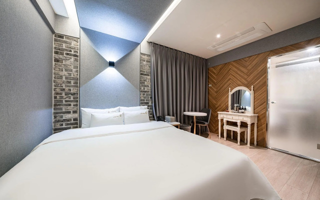 Busan Hadan E Palace Hotel