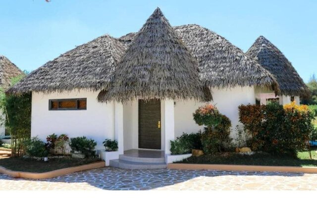 Safari Hotel and Villas powered by Cocotel