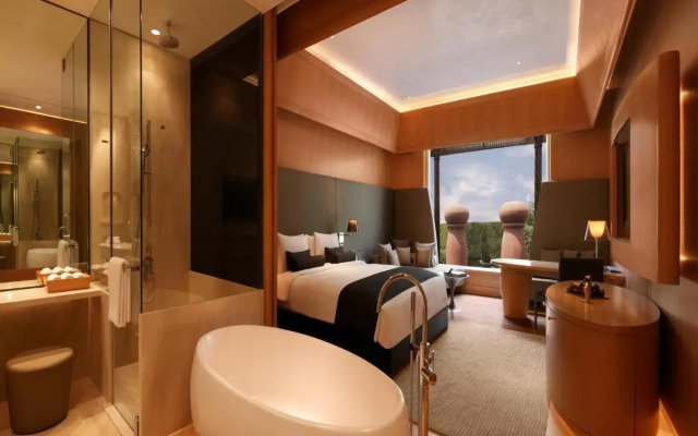 The Roseate New Delhi