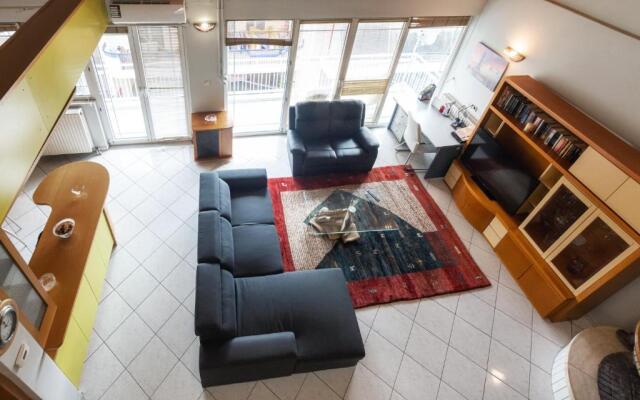 Lovely 150sqm maisonette with an attic in Larissa