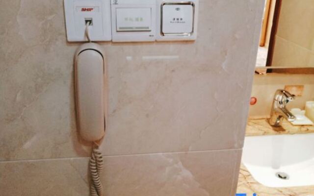 Shennong Hotel