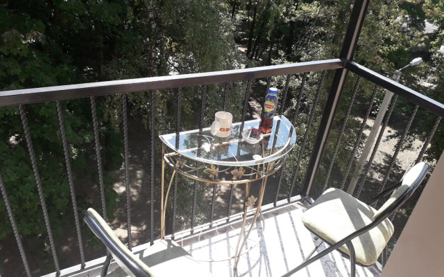 Apartment 30 m2 on Sergei Esenin 11