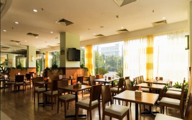 GreenTree Alliance ZheJiang HangZhou XiaSha WenZe Road Metro Station No.6 Street Hotel
