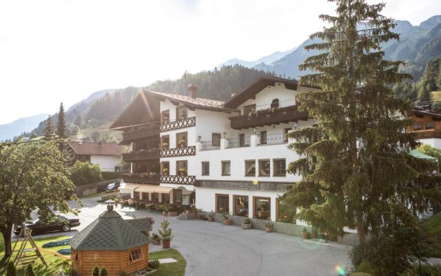 Hotel Alpina Arlberg
