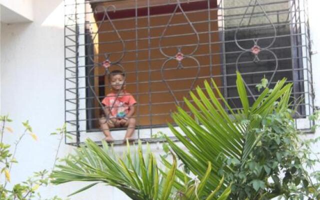 Sujit Guest House