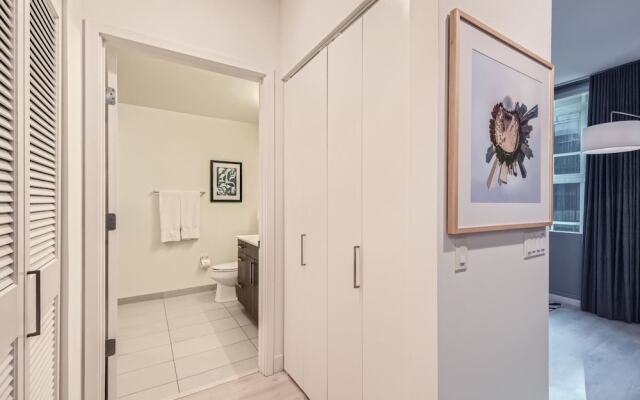 Sentral Michigan Avenue