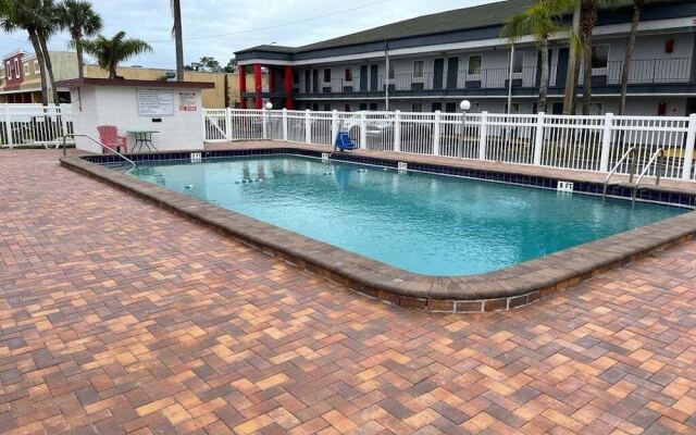 Royal Palm Inn