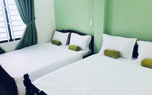 L hostel