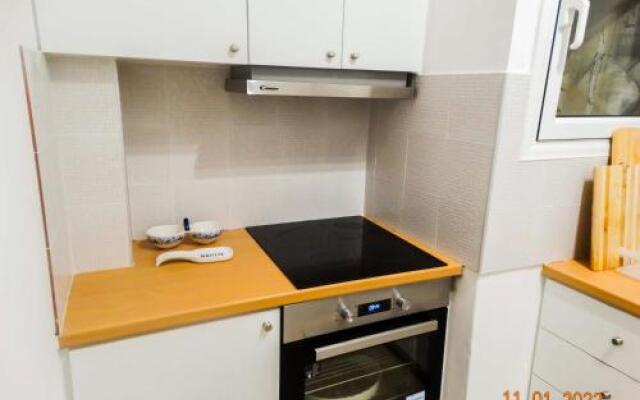 Noelli Cozy And Modern Apartment