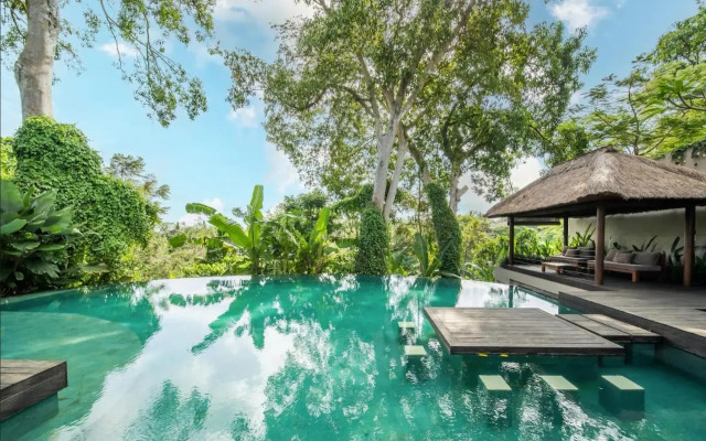 The Pandora Hotel