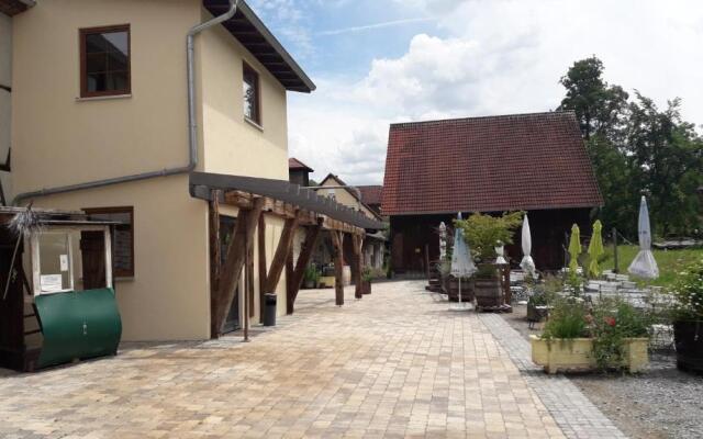 Kelterhotel Froscher
