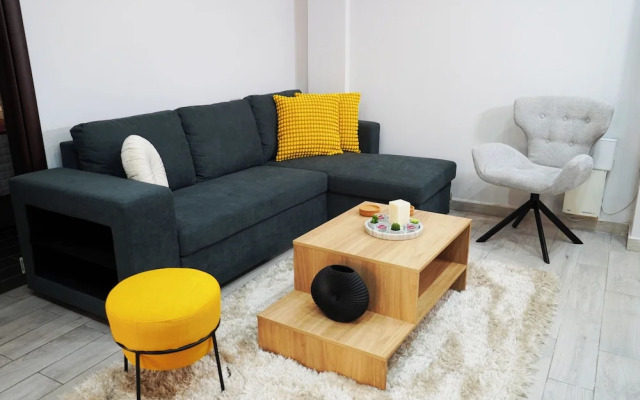 Athenian Petralona Suite