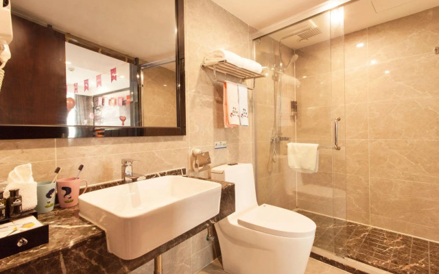 Days Inn by Wyndham Business Place Guilin Yishun