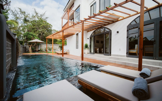 The Watermark Beachside Hotel