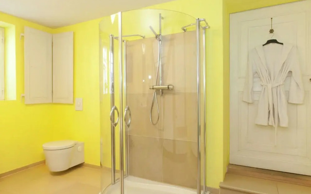 Holiday in a Historic Farmhouse