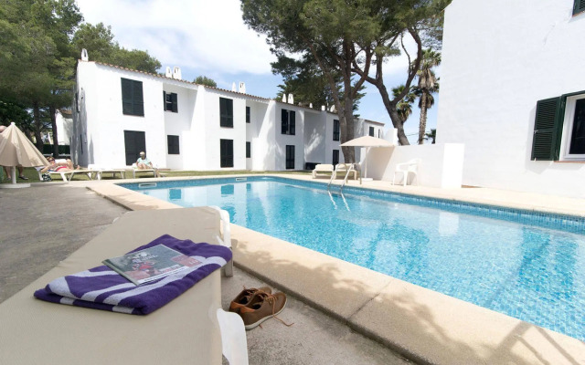 Apartamentos Cala Blanca