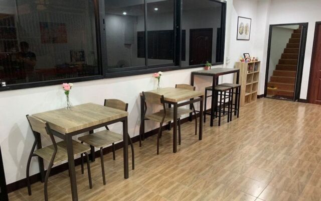 Happy Home Hostel Suvarnabhumi