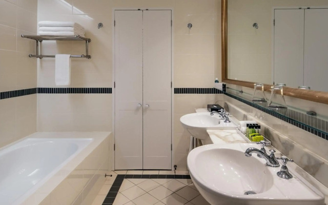 InterContinental Sanctuary Cove Resort by IHG