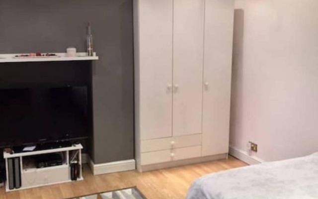 Forest Hill 1 Bedroom Flat