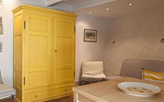 Monte S. Savino Apartments by ThazItalia