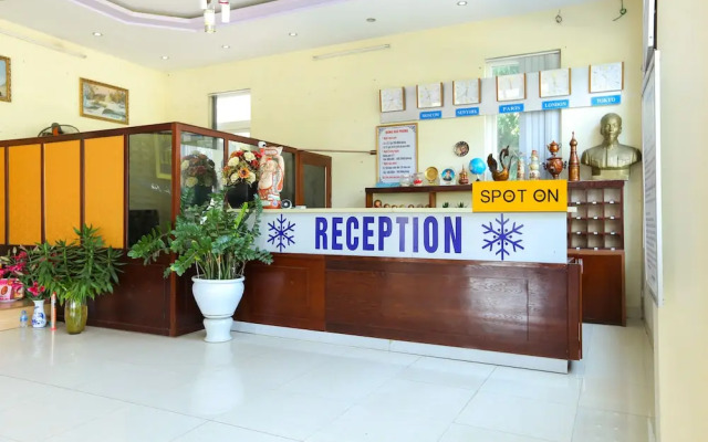 OYO 593 Bach Duong Hotel