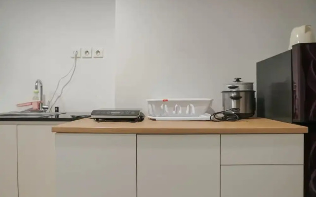 Gorgeous And Cozy Studio At West Vista Apartment