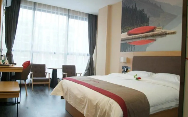 Thank Inn Hotel Jiangsu Yangzhou Gaoyou Shangcheng International Store