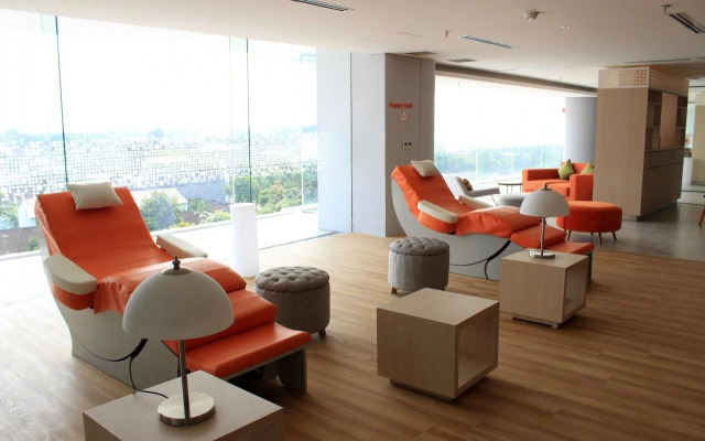 HARRIS Hotel & Conventions Solo