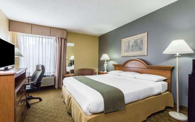 Days Inn by Wyndham Selma