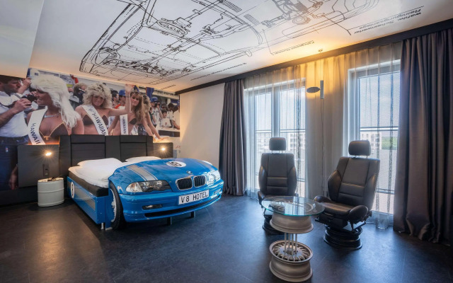 V8 Hotel Köln