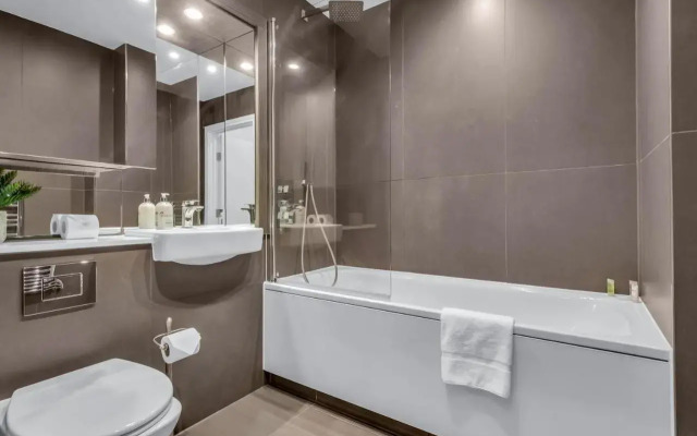 Heathrow Central Apartments By Mysquare