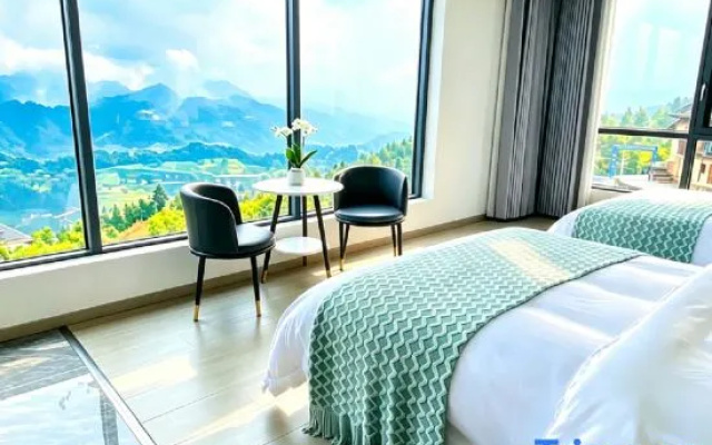 Leishan Ying Sifang Rujia Hotel (Xijiang Qianhu Miaozhai West Gate Tourist Service Center Branch)
