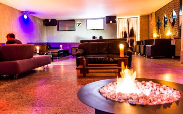 Cariongo Plaza Hotel