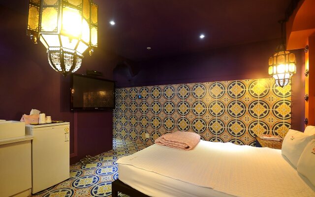 Brown Dot Hotel Nampo Chungmu