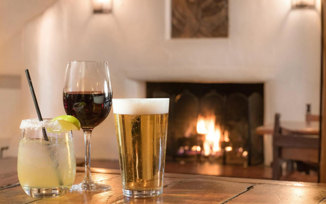 Sagebrush Inn & Suites