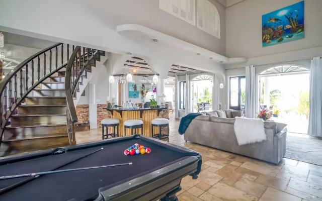 Kairos Villa - Luxury Ocean Front