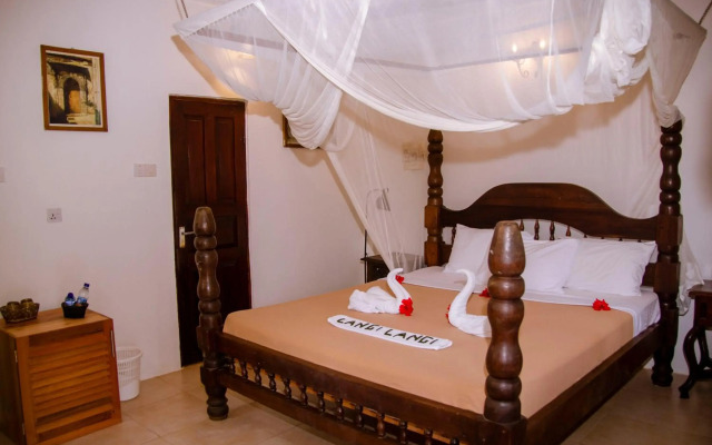 Langi Langi Beach Bungalows