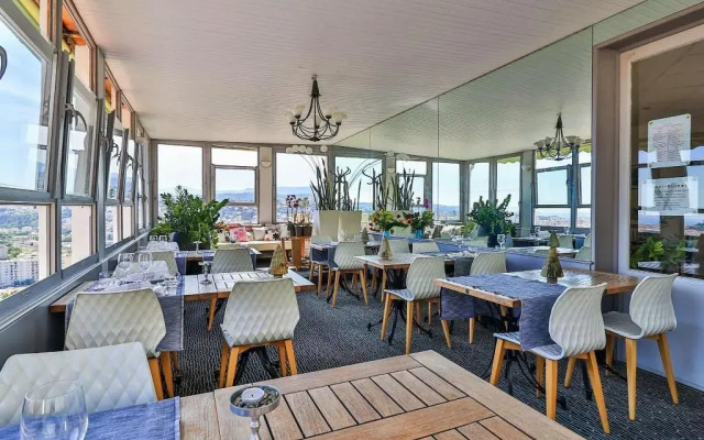 Le Panoramic Boutique Hotel
