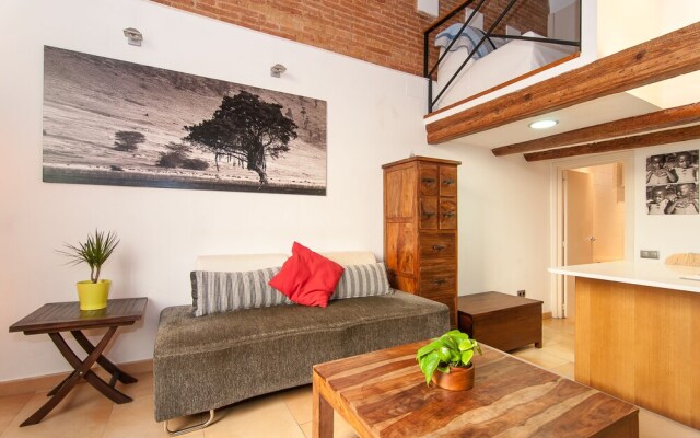 Bogatell Beach Stylish loft