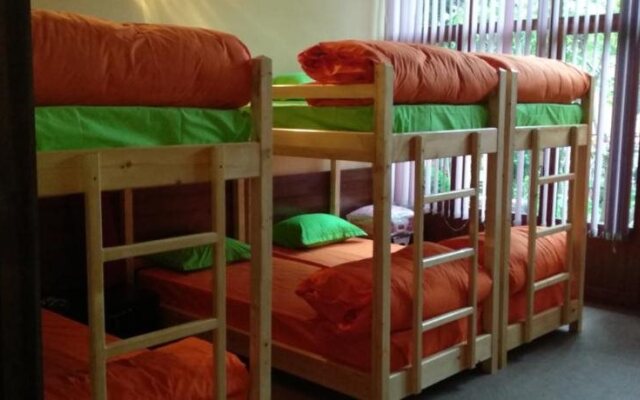 Hostel & Guest House Sim-Sim