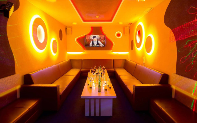 Lifestyle Hotel