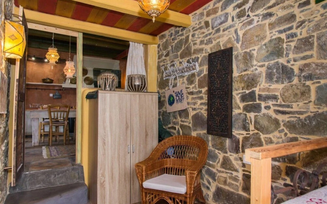 The Old Pomegranate House - Sea View - AC - Wifi - SAT TV