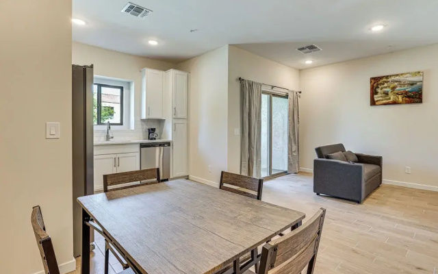 Community Pool & Hiking Trails: Deer Valley Condo