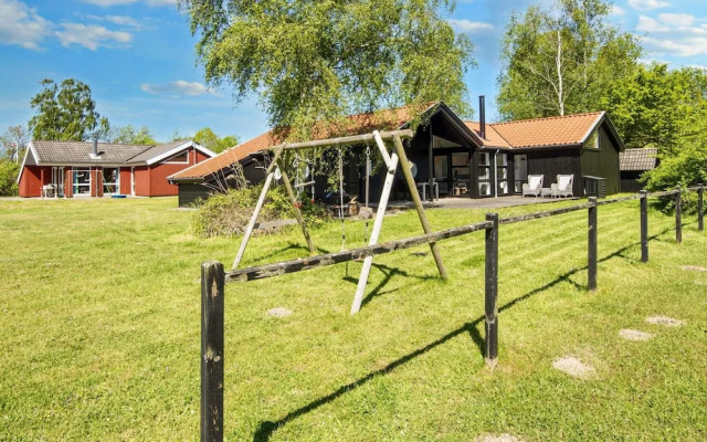 6 Person Holiday Home in Ebeltoft