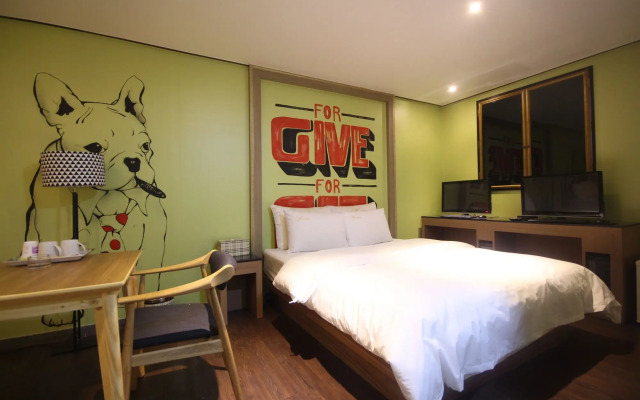 Gunsan Ritzplaza Hotel
