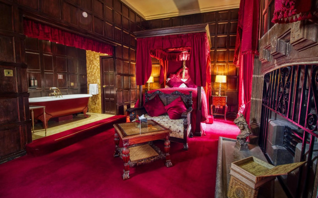 Lumley Castle Hotel