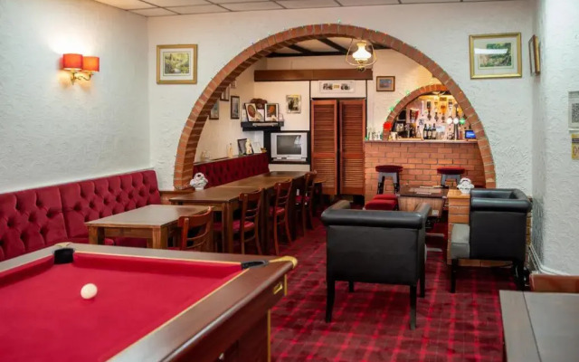Ferndale Hotel