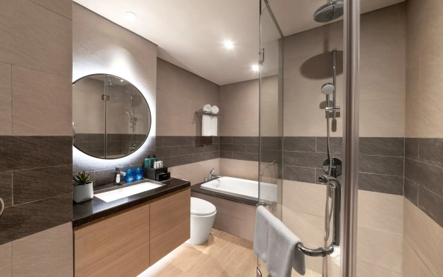 Citadines Marina Halong
