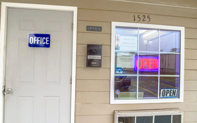 OYO Hotel Vienna I-75