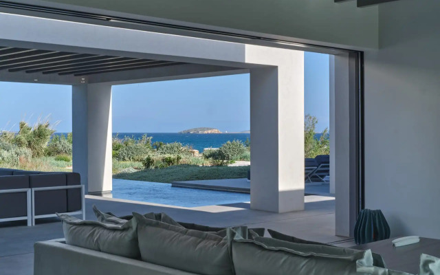 Monogram Travel Antiparos